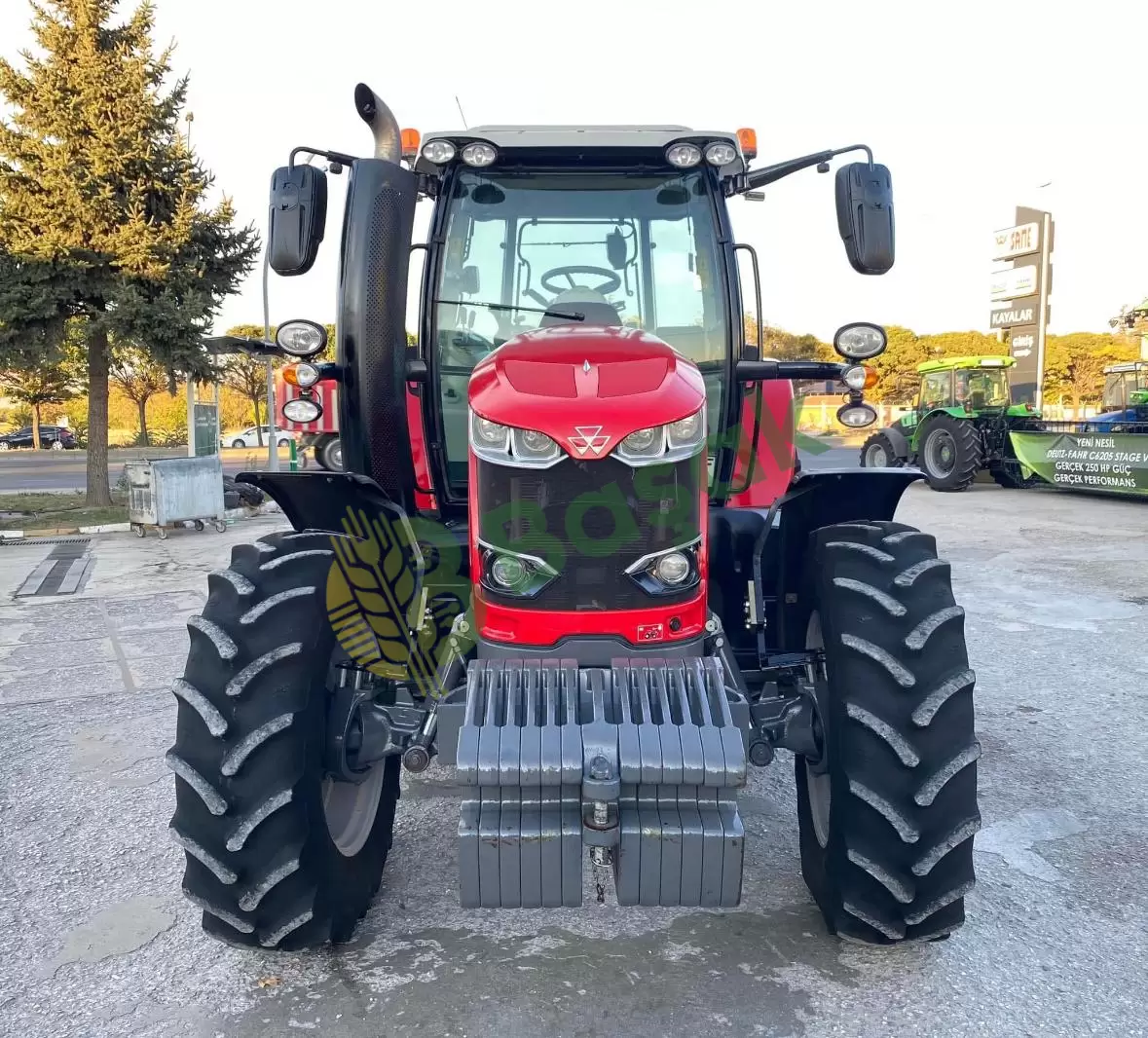 2018 MODEL 7715 S MASSEY FERGUSON EXCLUSİVE DYNA 6 SINIF ÜSTÜ TEMİZLİKTE