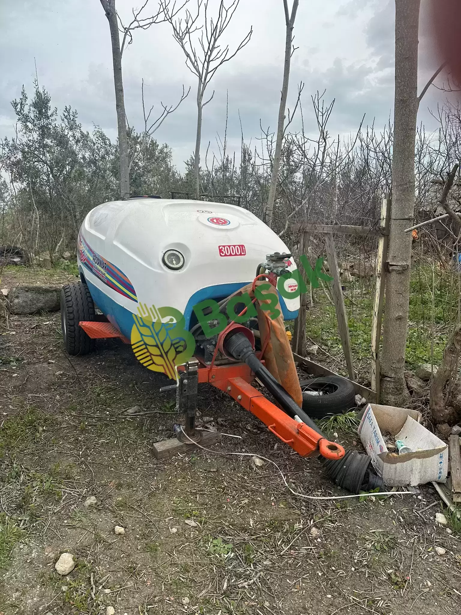 3000 Litre Tarım İlaçlama Makinesi – Temiz, Sorunsuz, Hazır Kullanım ,pazarlık yapılır.