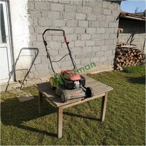 Gümüşhane Torul'da benzinli çim biçme makinesi satılık
