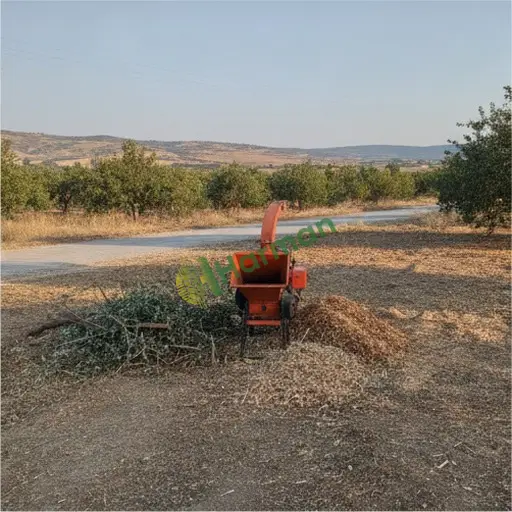 Iğdır Tuzluca'da dal parçalama makinesi satılık