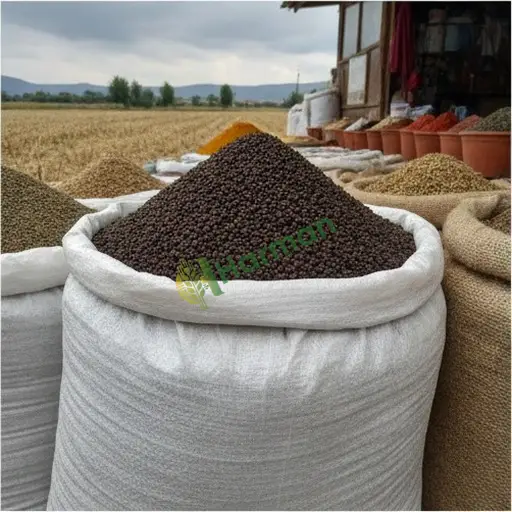 Kütahya Hisarcık'ta karabiber satılık