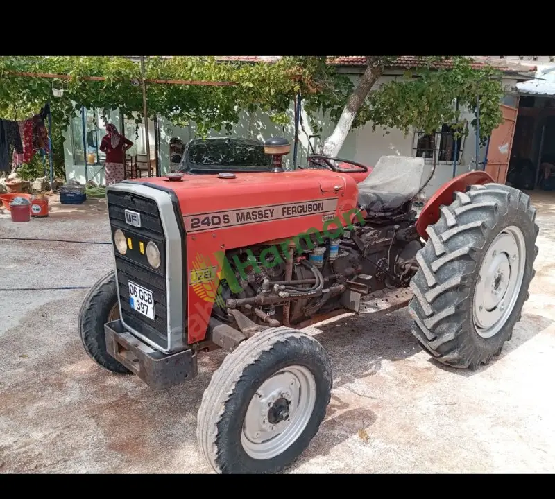 Massey 240 s