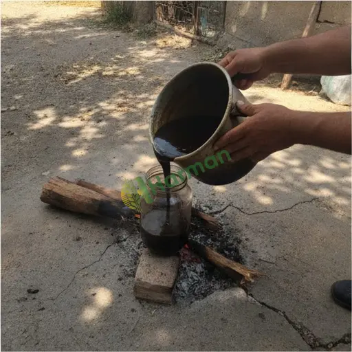 Nevşehir Ürgüp'te pekmez satılır